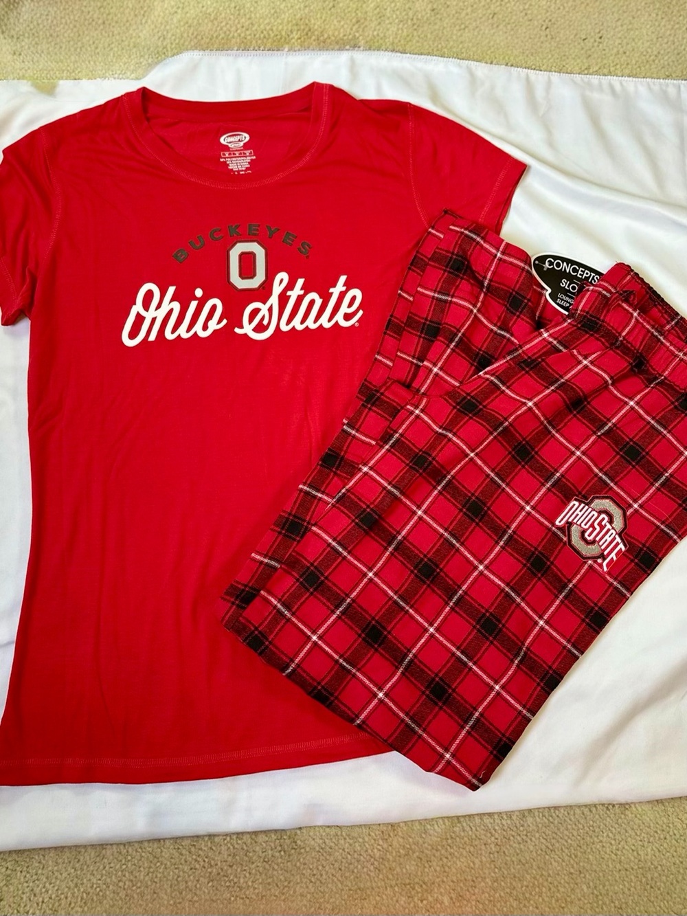 Ohio State Buckeyes Women’s Pajama Set Medium Red Plaid Lounge Sleepwear NWT - Picture 1 of 3